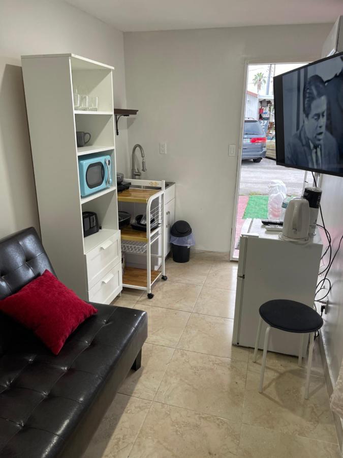Beautiful Mobile Home In Hallandale Beach Exterior foto